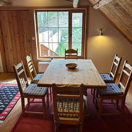Charmante Gaestewohnung In Altem Bauernhaus In Alpiner Alleinlage Stanz Im Murztal Dış mekan fotoğraf