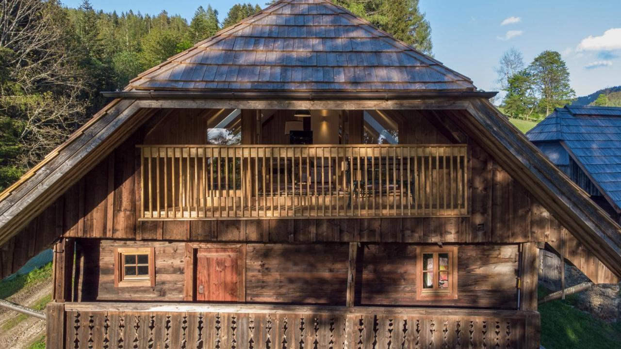 Charmante Gaestewohnung In Altem Bauernhaus In Alpiner Alleinlage Stanz Im Murztal Dış mekan fotoğraf